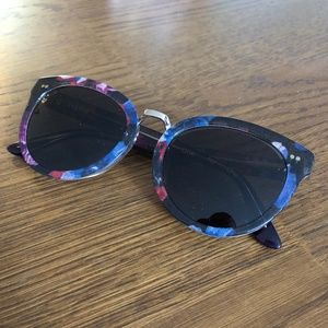 TOMS Floral Fabric "Yvette"